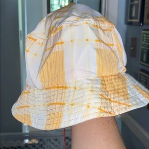 Yellow striped bucket hat